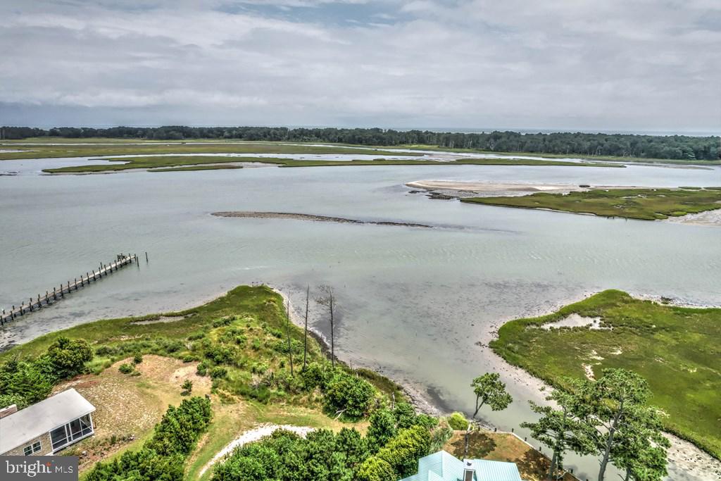 7080 PINE DR, CHINCOTEAGUE ISLAND, Virginia 23336, 3 Bedrooms Bedrooms, ,2 BathroomsBathrooms,Residential,For sale,7080 PINE DR,VAAC2002046 MLS # VAAC2002046