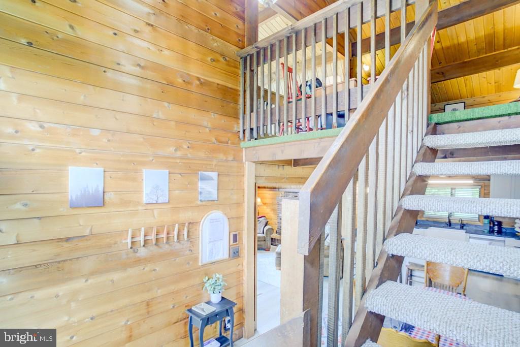 7080 PINE DR, CHINCOTEAGUE ISLAND, Virginia 23336, 3 Bedrooms Bedrooms, ,2 BathroomsBathrooms,Residential,For sale,7080 PINE DR,VAAC2002046 MLS # VAAC2002046