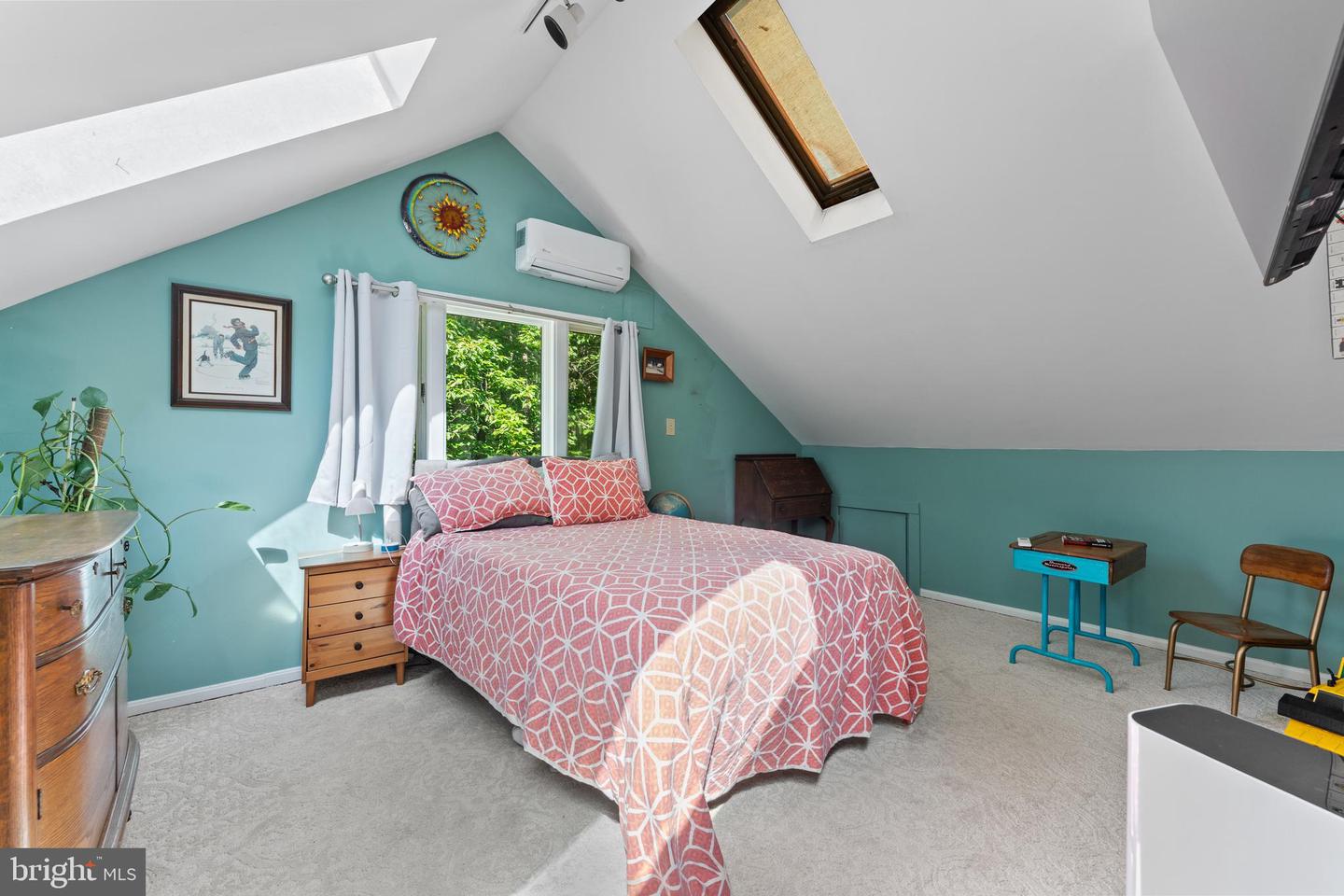 8911 MILLWOOD DR, SPOTSYLVANIA, Virginia 22551, 5 Bedrooms Bedrooms, ,4 BathroomsBathrooms,Residential,For sale,8911 MILLWOOD DR,VASP2034634 MLS # VASP2034634