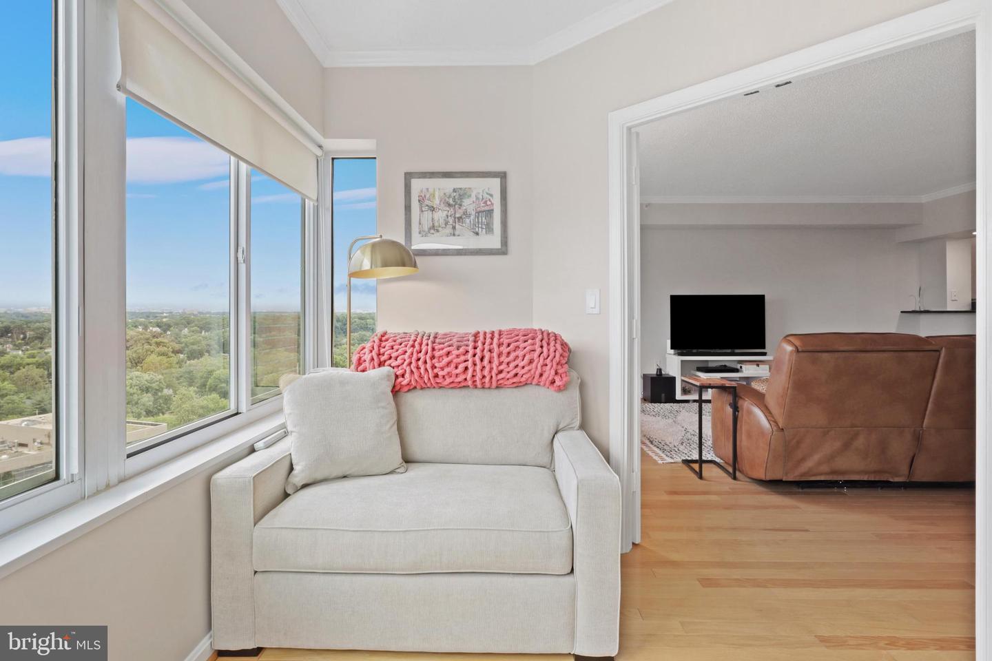 3101 N HAMPTON DR #1410, ALEXANDRIA, Virginia 22302, 1 Bedroom Bedrooms, ,1 BathroomBathrooms,Residential,For sale,3101 N HAMPTON DR #1410,VAAX2040194 MLS # VAAX2040194