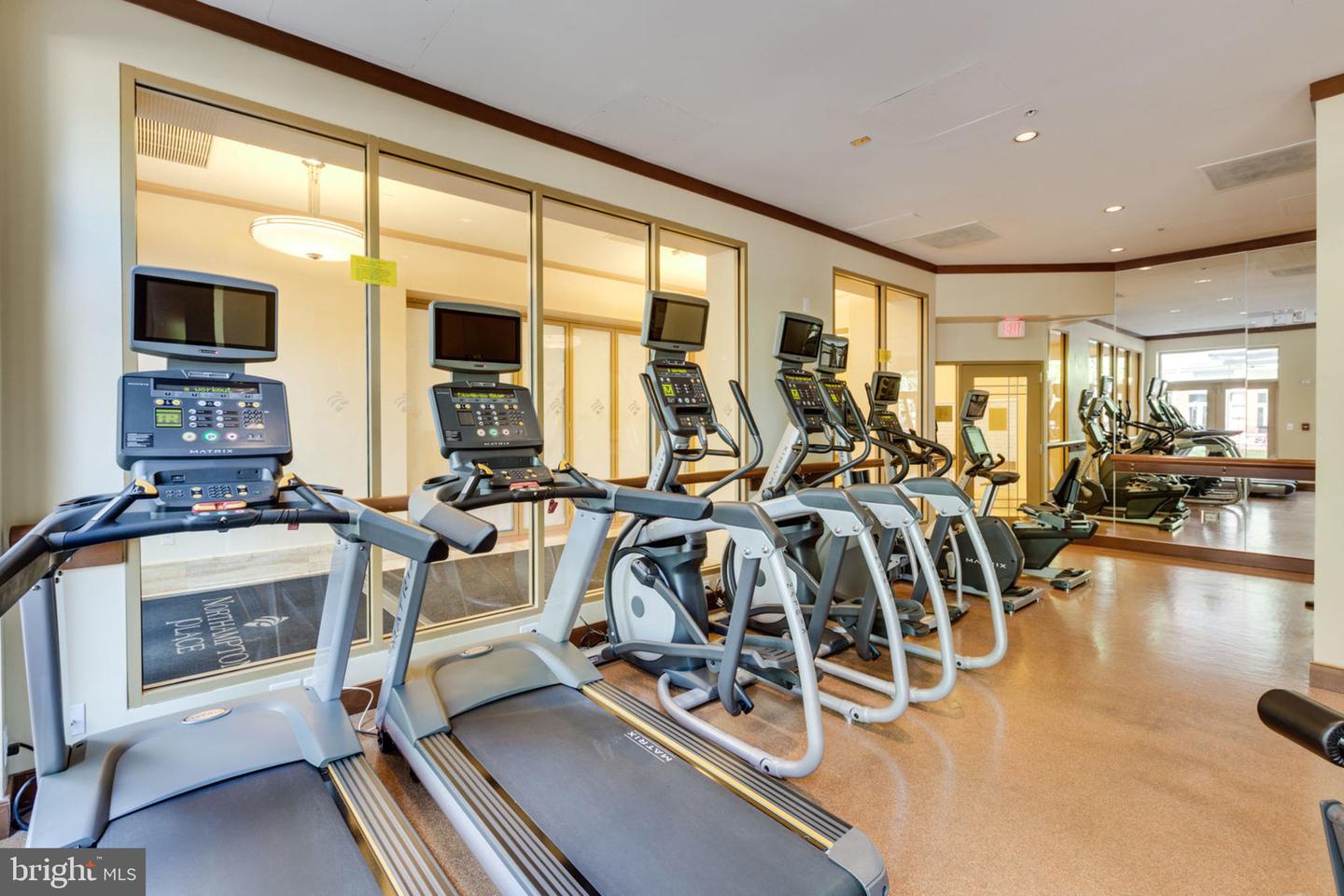 3101 N HAMPTON DR #1410, ALEXANDRIA, Virginia 22302, 1 Bedroom Bedrooms, ,1 BathroomBathrooms,Residential,For sale,3101 N HAMPTON DR #1410,VAAX2040194 MLS # VAAX2040194