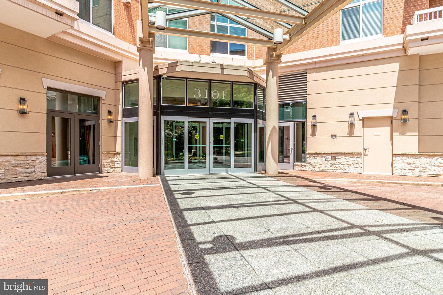 3101 N HAMPTON DR #1410, ALEXANDRIA, Virginia 22302, 1 Bedroom Bedrooms, ,1 BathroomBathrooms,Residential,For sale,3101 N HAMPTON DR #1410,VAAX2040194 MLS # VAAX2040194
