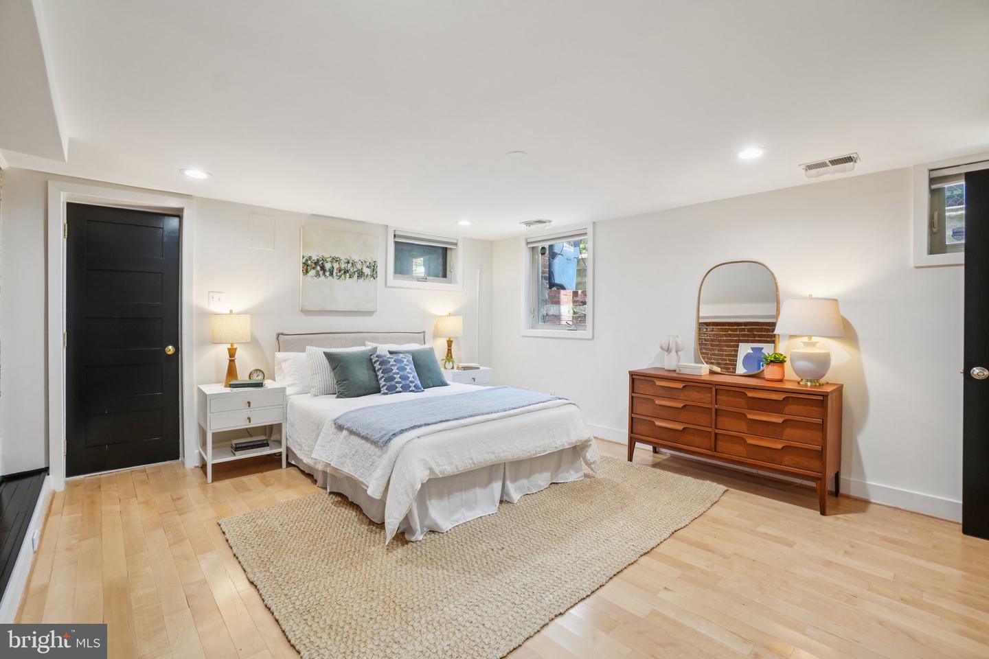 735 ROCK CREEK CHURCH RD NW #A, WASHINGTON, District Of Columbia 20010, 2 Bedrooms Bedrooms, ,2 BathroomsBathrooms,Residential,For sale,735 ROCK CREEK CHURCH RD NW #A,DCDC2189972 MLS # DCDC2189972