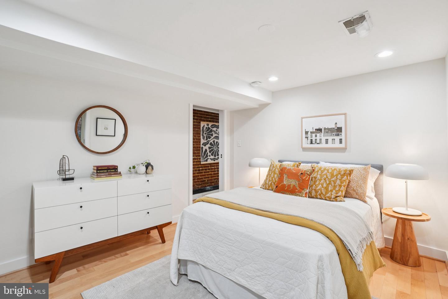 735 ROCK CREEK CHURCH RD NW #A, WASHINGTON, District Of Columbia 20010, 2 Bedrooms Bedrooms, ,2 BathroomsBathrooms,Residential,For sale,735 ROCK CREEK CHURCH RD NW #A,DCDC2189972 MLS # DCDC2189972