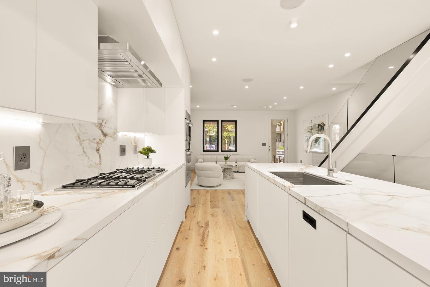 622 JEFFERSON ST NW, WASHINGTON, District Of Columbia 20011, 4 Bedrooms Bedrooms, ,4 BathroomsBathrooms,Residential,For sale,622 JEFFERSON ST NW,DCDC2192332 MLS # DCDC2192332