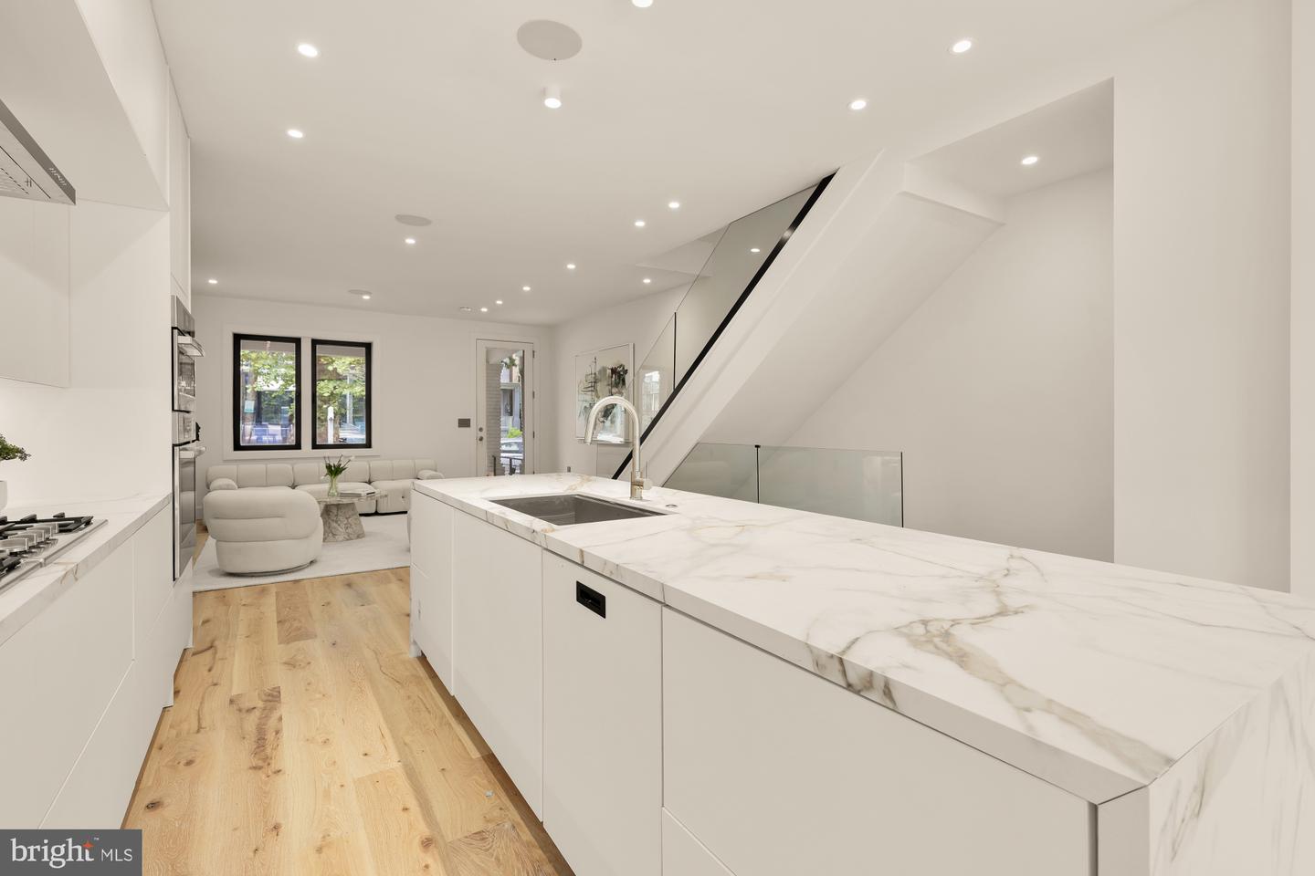 622 JEFFERSON ST NW, WASHINGTON, District Of Columbia 20011, 4 Bedrooms Bedrooms, ,4 BathroomsBathrooms,Residential,For sale,622 JEFFERSON ST NW,DCDC2192332 MLS # DCDC2192332