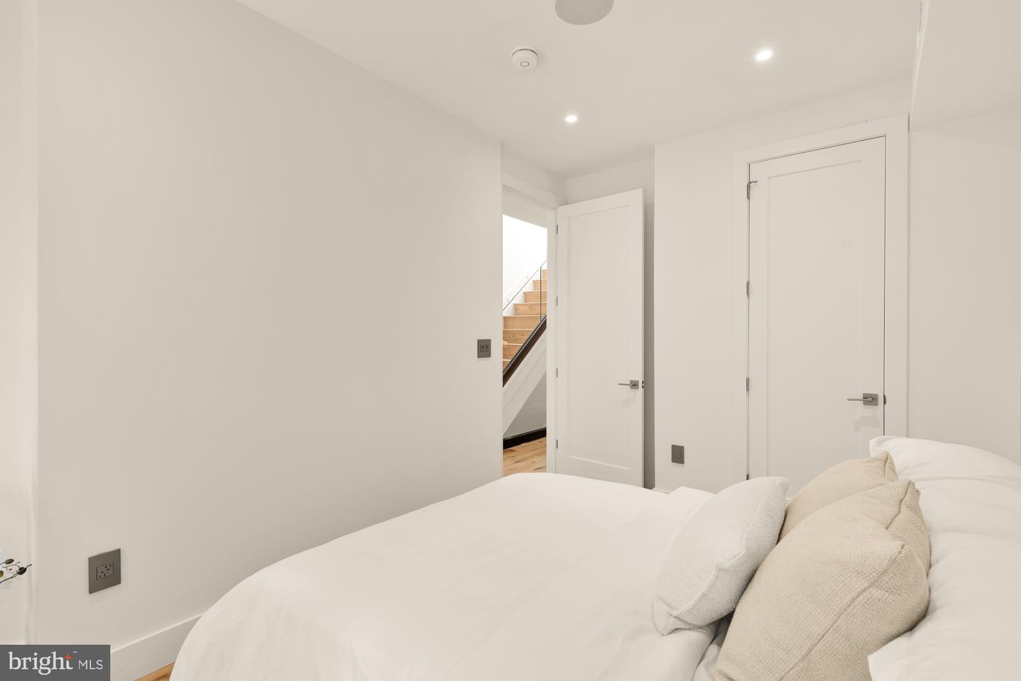 622 JEFFERSON ST NW, WASHINGTON, District Of Columbia 20011, 4 Bedrooms Bedrooms, ,4 BathroomsBathrooms,Residential,For sale,622 JEFFERSON ST NW,DCDC2192332 MLS # DCDC2192332