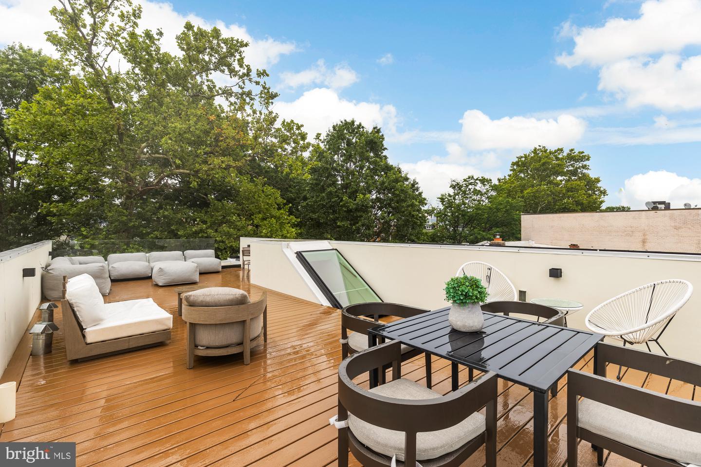 622 JEFFERSON ST NW, WASHINGTON, District Of Columbia 20011, 4 Bedrooms Bedrooms, ,4 BathroomsBathrooms,Residential,For sale,622 JEFFERSON ST NW,DCDC2192332 MLS # DCDC2192332
