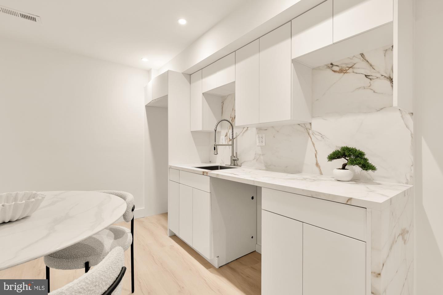 622 JEFFERSON ST NW, WASHINGTON, District Of Columbia 20011, 4 Bedrooms Bedrooms, ,4 BathroomsBathrooms,Residential,For sale,622 JEFFERSON ST NW,DCDC2192332 MLS # DCDC2192332