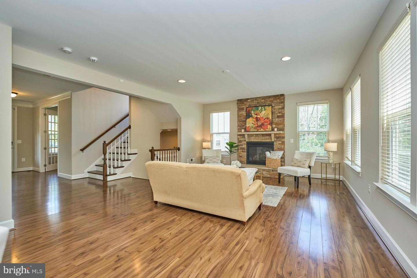 6705 LEOPOLDS TRL, HAYMARKET, Virginia 20169, 4 Bedrooms Bedrooms, ,4 BathroomsBathrooms,Residential,For sale,6705 LEOPOLDS TRL,VAPW2092508 MLS # VAPW2092508