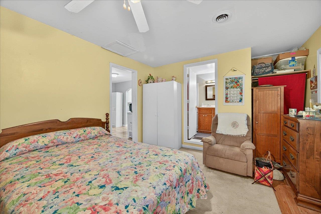 576 S MAGNOLIA AVE, WAYNESBORO, Virginia 22980, 2 Bedrooms Bedrooms, ,2 BathroomsBathrooms,Residential,576 S MAGNOLIA AVE,666622 MLS # 666622
