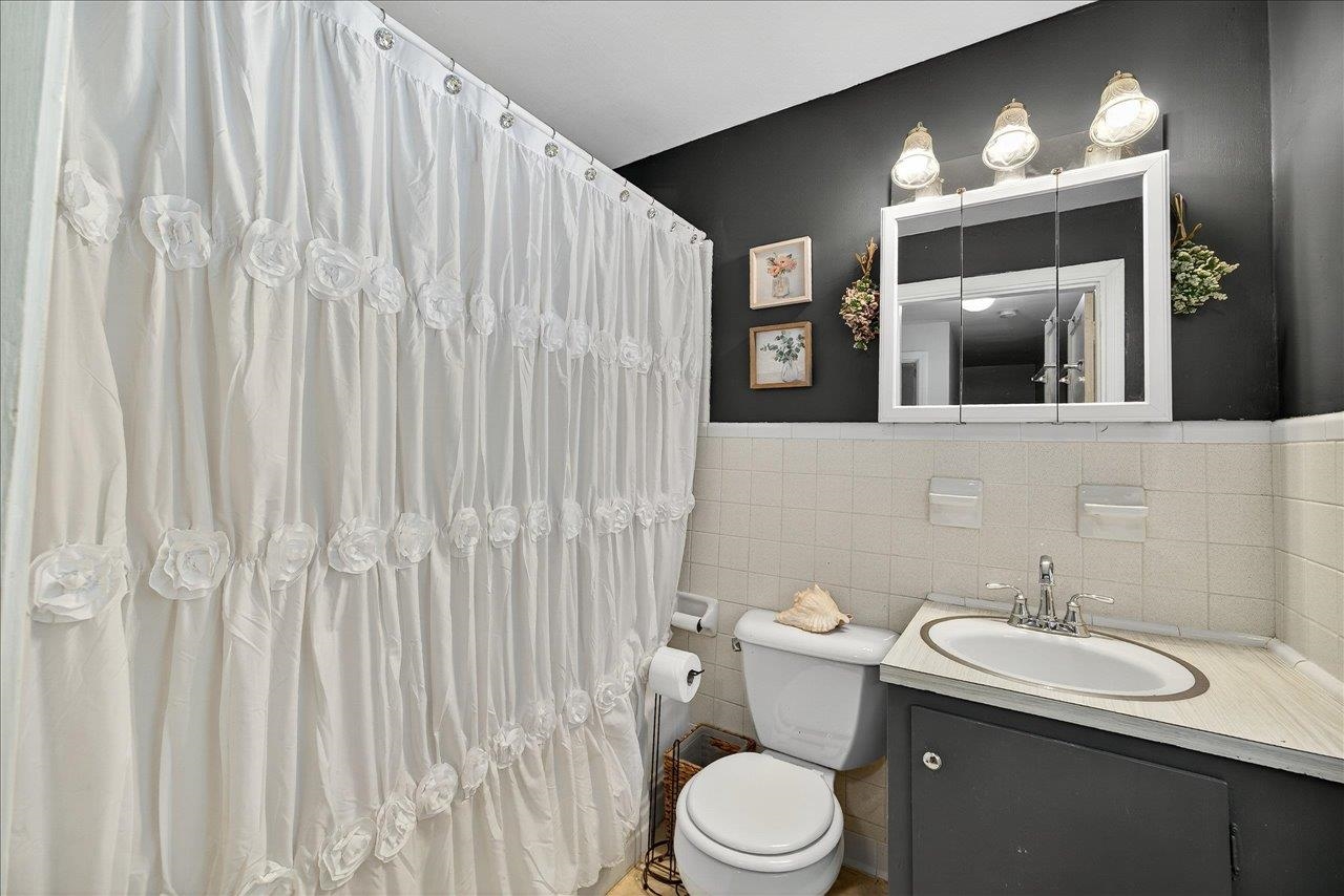576 S MAGNOLIA AVE, WAYNESBORO, Virginia 22980, 2 Bedrooms Bedrooms, ,2 BathroomsBathrooms,Residential,576 S MAGNOLIA AVE,666622 MLS # 666622