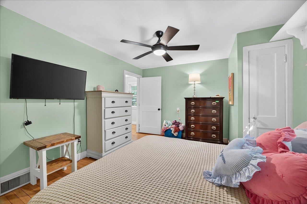576 S MAGNOLIA AVE, WAYNESBORO, Virginia 22980, 2 Bedrooms Bedrooms, ,2 BathroomsBathrooms,Residential,576 S MAGNOLIA AVE,666622 MLS # 666622