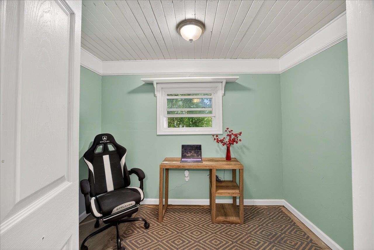 576 S MAGNOLIA AVE, WAYNESBORO, Virginia 22980, 2 Bedrooms Bedrooms, ,2 BathroomsBathrooms,Residential,576 S MAGNOLIA AVE,666622 MLS # 666622
