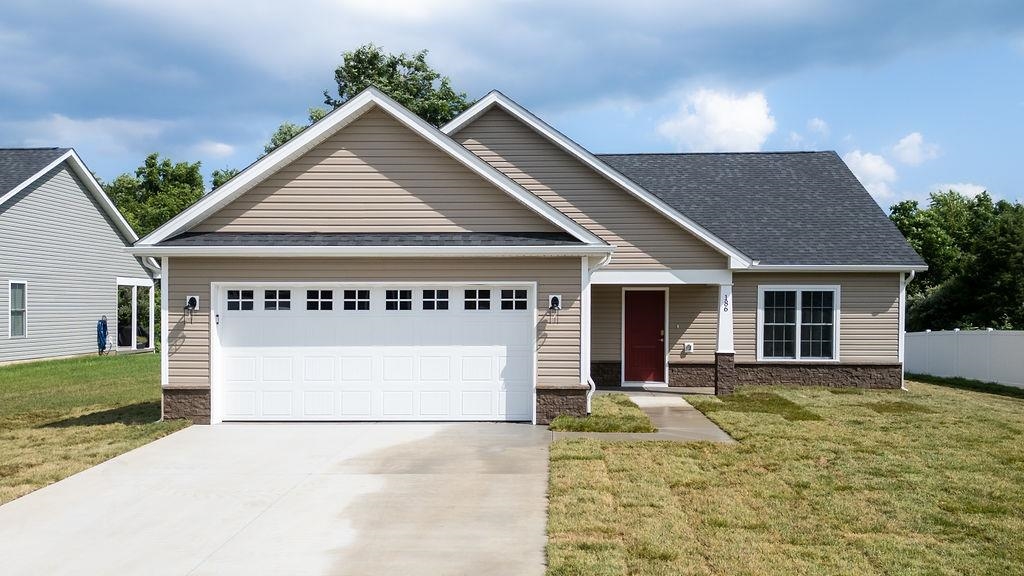 186 LANGLEY DR, WAYNESBORO, Virginia 22980, 3 Bedrooms Bedrooms, ,2 BathroomsBathrooms,Residential,186 LANGLEY DR,666625 MLS # 666625