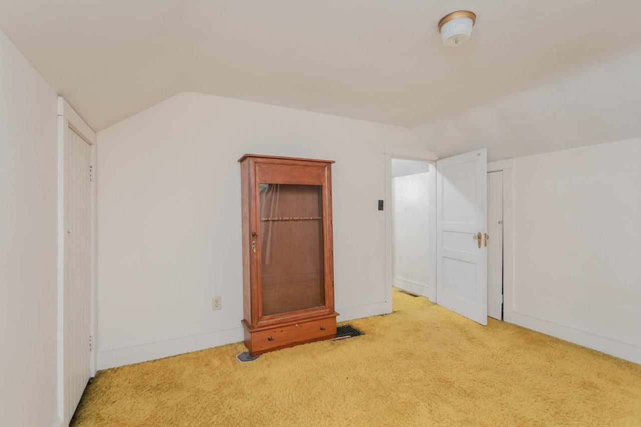 131 S WILLOW ST, HARRISONBURG, Virginia 22802, 3 Bedrooms Bedrooms, ,1 BathroomBathrooms,Residential,131 S WILLOW ST,666638 MLS # 666638