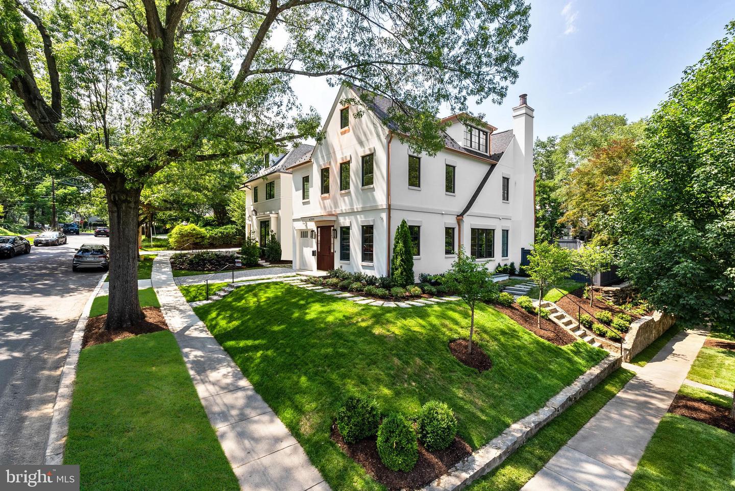 4200 49TH ST NW, WASHINGTON, District Of Columbia 20016, 5 Bedrooms Bedrooms, ,5 BathroomsBathrooms,Residential,For sale,4200 49TH ST NW,DCDC2201832 MLS # DCDC2201832