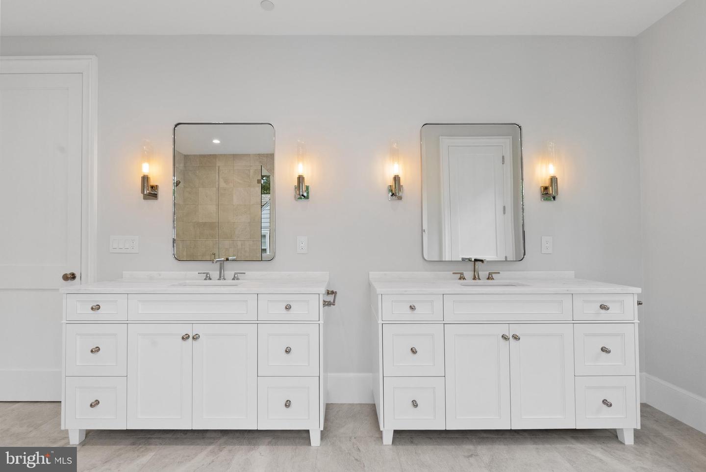 4200 49TH ST NW, WASHINGTON, District Of Columbia 20016, 5 Bedrooms Bedrooms, ,5 BathroomsBathrooms,Residential,For sale,4200 49TH ST NW,DCDC2201832 MLS # DCDC2201832