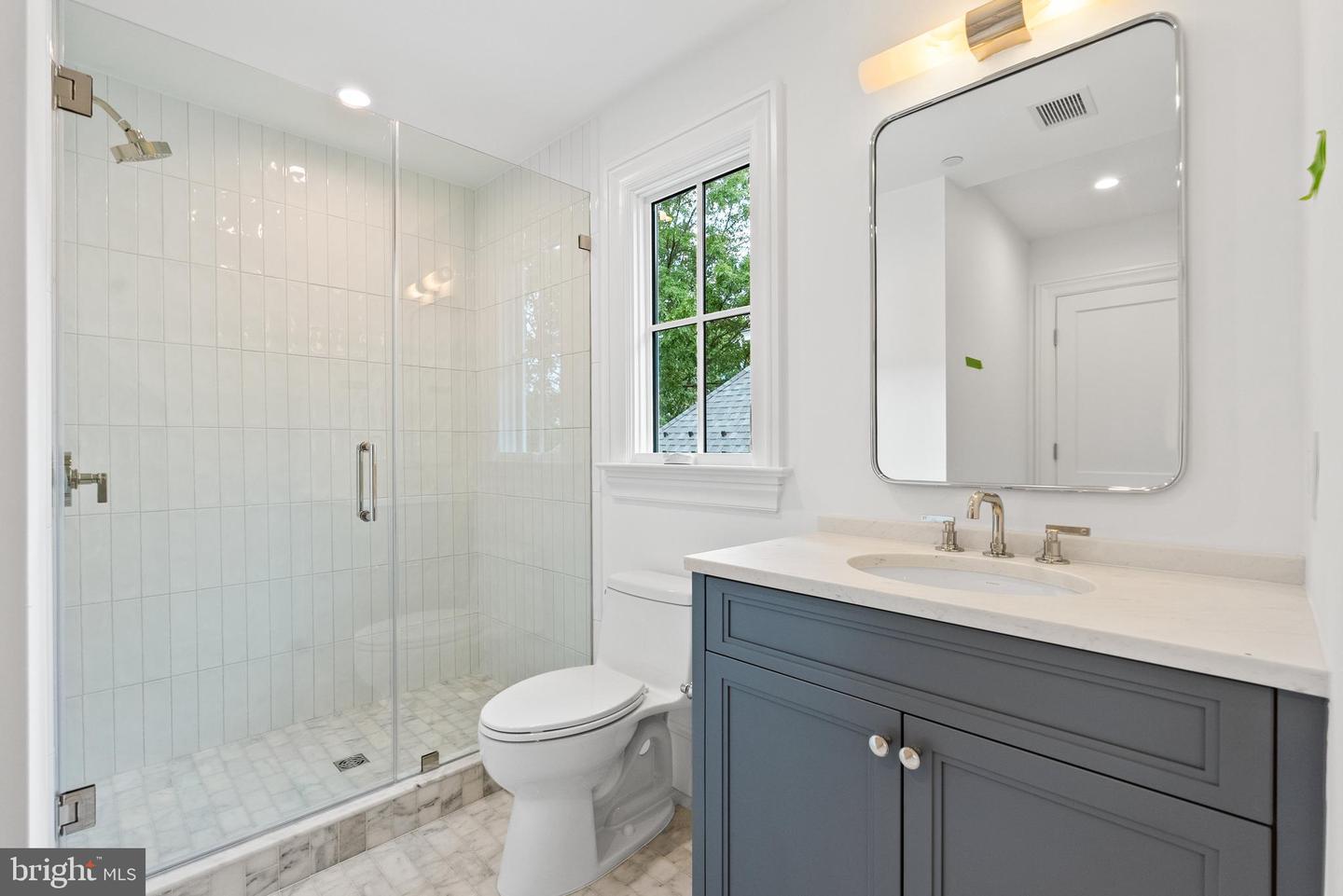 4200 49TH ST NW, WASHINGTON, District Of Columbia 20016, 5 Bedrooms Bedrooms, ,5 BathroomsBathrooms,Residential,For sale,4200 49TH ST NW,DCDC2201832 MLS # DCDC2201832