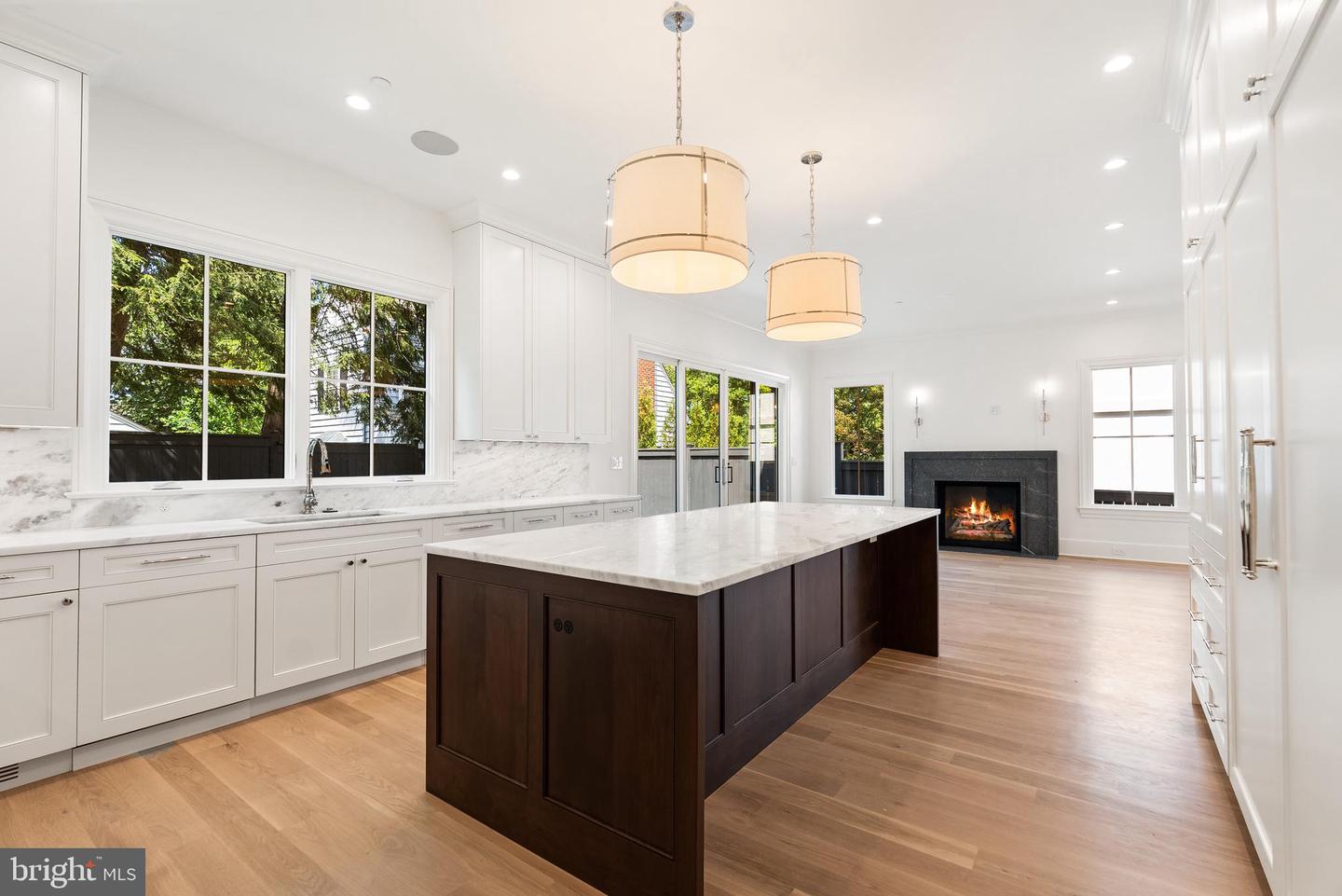 4905 VAN NESS ST NW, WASHINGTON, District Of Columbia 20016, 5 Bedrooms Bedrooms, ,5 BathroomsBathrooms,Residential,For sale,4905 VAN NESS ST NW,DCDC2201834 MLS # DCDC2201834
