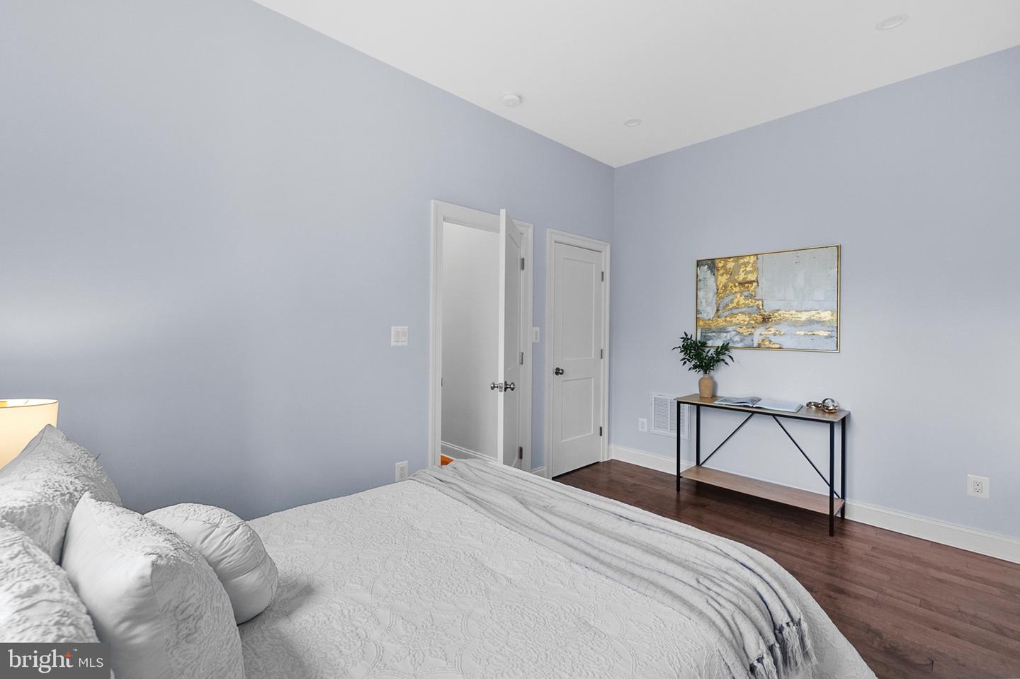 123 13TH ST SE, WASHINGTON, District Of Columbia 20003, 4 Bedrooms Bedrooms, ,3 BathroomsBathrooms,Residential,For sale,123 13TH ST SE,DCDC2203684 MLS # DCDC2203684