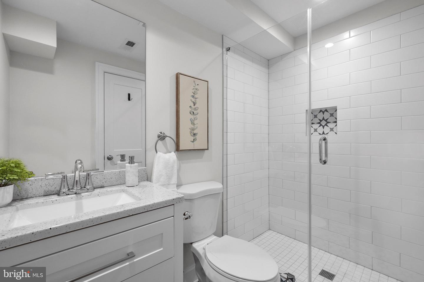 123 13TH ST SE, WASHINGTON, District Of Columbia 20003, 4 Bedrooms Bedrooms, ,3 BathroomsBathrooms,Residential,For sale,123 13TH ST SE,DCDC2203684 MLS # DCDC2203684