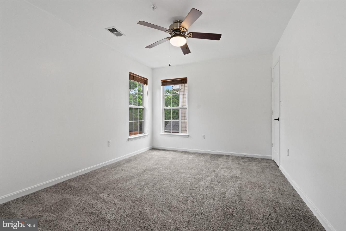3305 7TH ST SE, WASHINGTON, District Of Columbia 20032, 3 Bedrooms Bedrooms, ,2 BathroomsBathrooms,Residential,For sale,3305 7TH ST SE,DCDC2204518 MLS # DCDC2204518