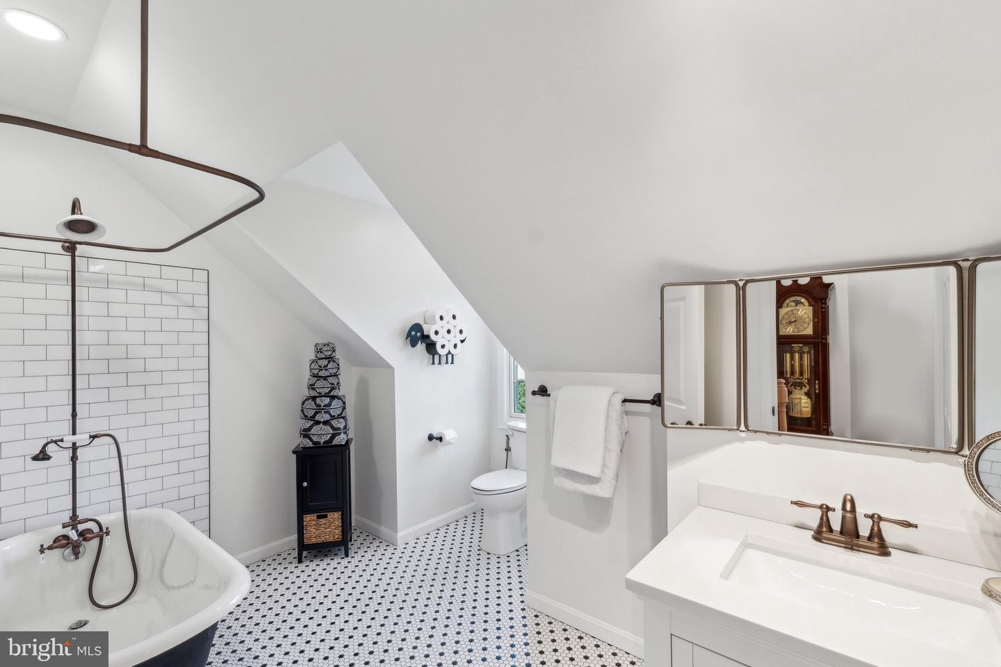 7401 BLAIR RD NW, WASHINGTON, District Of Columbia 20012, 6 Bedrooms Bedrooms, ,3 BathroomsBathrooms,Residential,For sale,7401 BLAIR RD NW,DCDC2205596 MLS # DCDC2205596