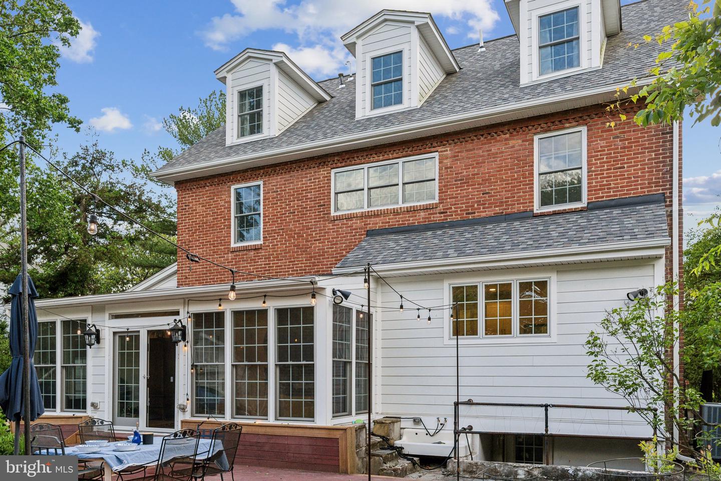 7401 BLAIR RD NW, WASHINGTON, District Of Columbia 20012, 6 Bedrooms Bedrooms, ,3 BathroomsBathrooms,Residential,For sale,7401 BLAIR RD NW,DCDC2205596 MLS # DCDC2205596