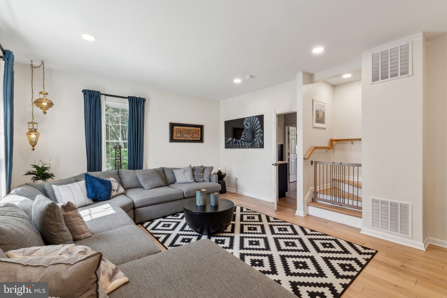 7401 BLAIR RD NW, WASHINGTON, District Of Columbia 20012, 6 Bedrooms Bedrooms, ,3 BathroomsBathrooms,Residential,For sale,7401 BLAIR RD NW,DCDC2205596 MLS # DCDC2205596
