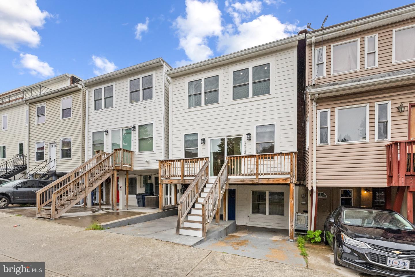 3525 16TH ST NW, WASHINGTON, District Of Columbia 20010, 4 Bedrooms Bedrooms, ,3 BathroomsBathrooms,Residential,For sale,3525 16TH ST NW,DCDC2205676 MLS # DCDC2205676