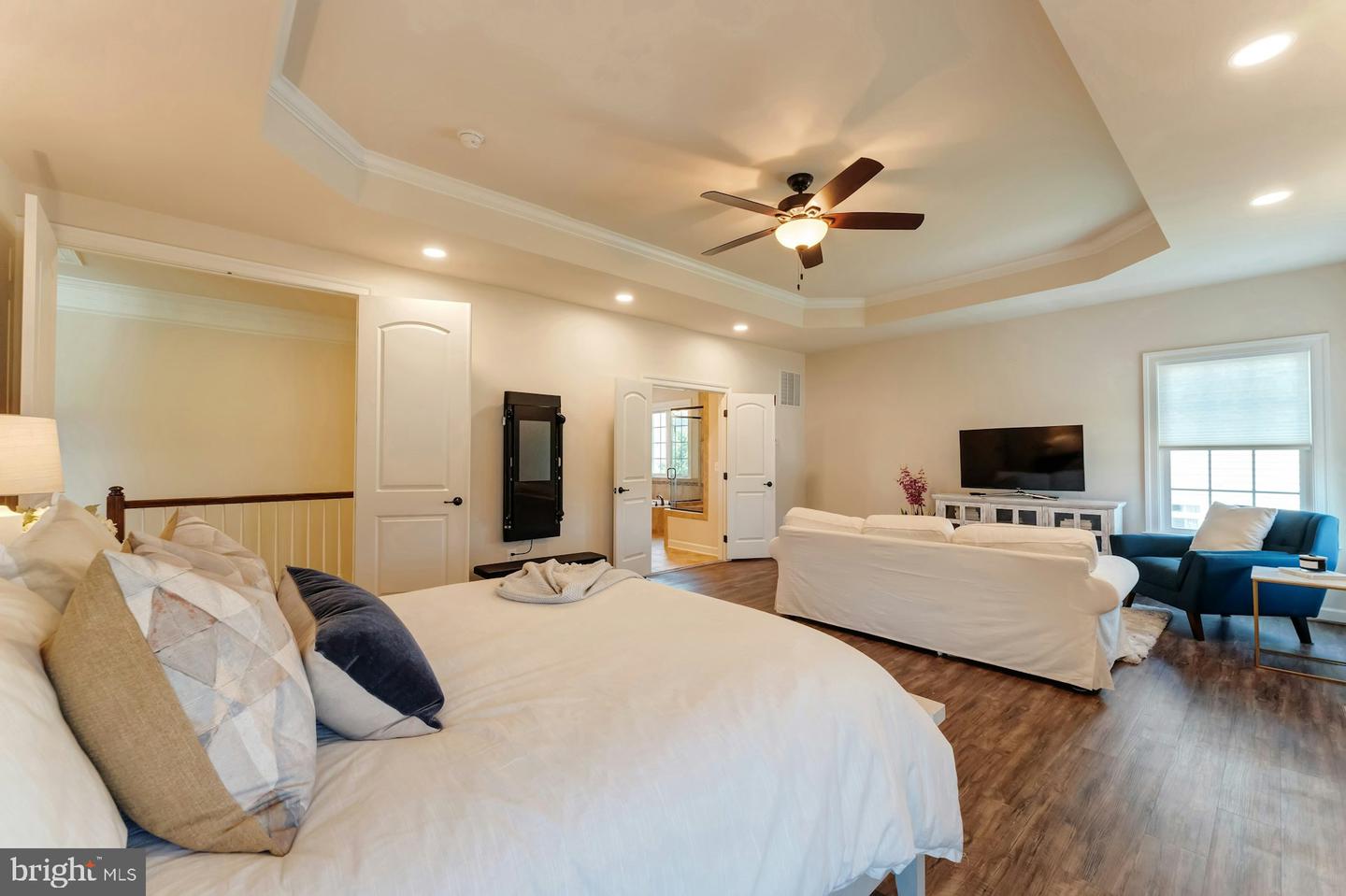 44306 KENTMERE CT, ASHBURN, Virginia 20147, 5 Bedrooms Bedrooms, ,5 BathroomsBathrooms,Residential,For sale,44306 KENTMERE CT,VALO2099662 MLS # VALO2099662