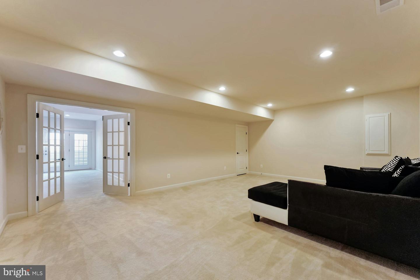 44306 KENTMERE CT, ASHBURN, Virginia 20147, 5 Bedrooms Bedrooms, ,5 BathroomsBathrooms,Residential,For sale,44306 KENTMERE CT,VALO2099662 MLS # VALO2099662
