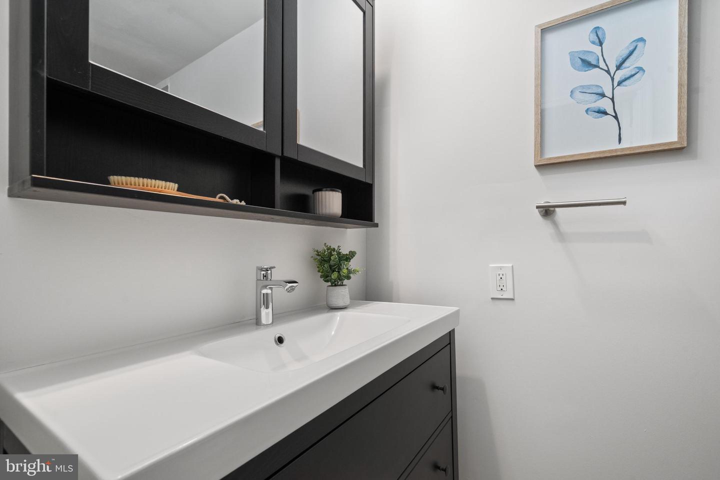 4413 Q ST NW, WASHINGTON, District Of Columbia 20007, 3 Bedrooms Bedrooms, ,3 BathroomsBathrooms,Residential,For sale,4413 Q ST NW,DCDC2205990 MLS # DCDC2205990