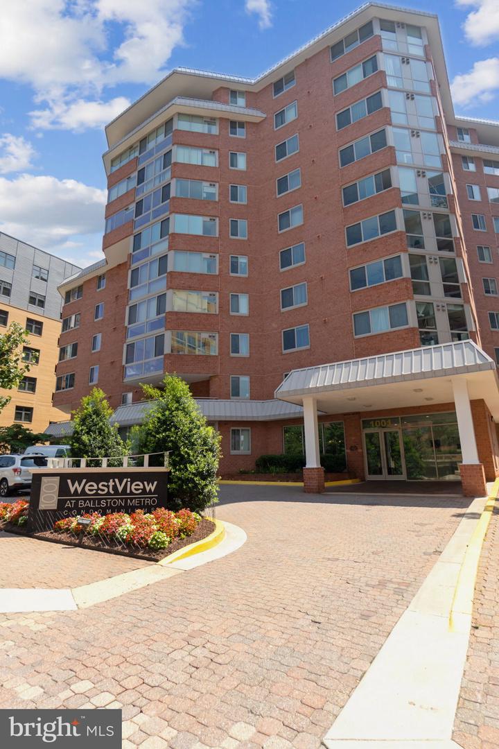 1001 N VERMONT ST #212, ARLINGTON, Virginia 22201, 1 Bedroom Bedrooms, ,1 BathroomBathrooms,Residential,For sale,1001 N VERMONT ST #212,VAAR2059408 MLS # VAAR2059408