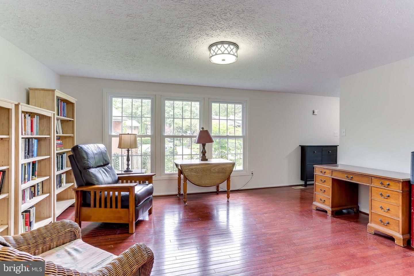 15715 BUCK LN, DUMFRIES, Virginia 22025, 5 Bedrooms Bedrooms, ,3 BathroomsBathrooms,Residential,For sale,15715 BUCK LN,VAPW2098038 MLS # VAPW2098038