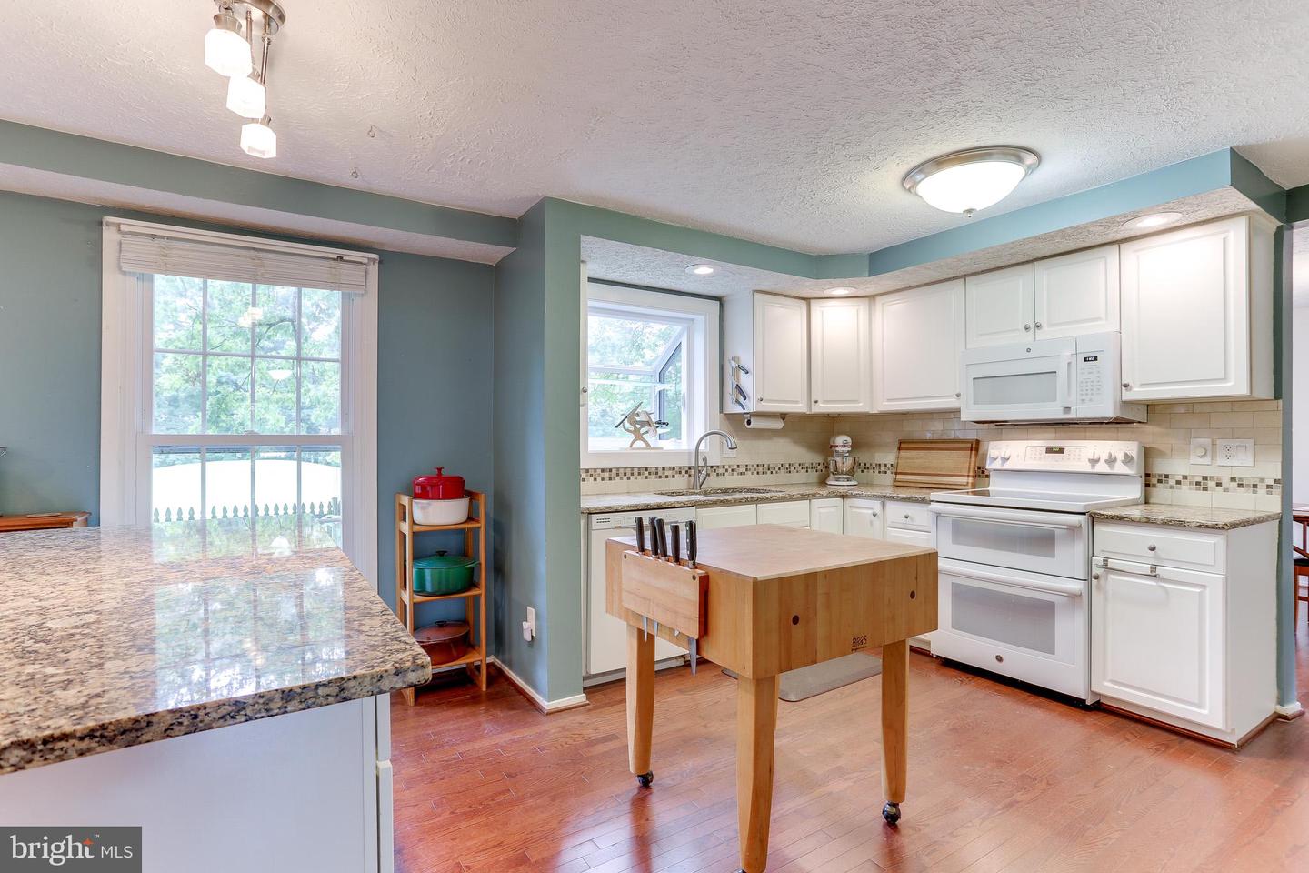 15715 BUCK LN, DUMFRIES, Virginia 22025, 5 Bedrooms Bedrooms, ,3 BathroomsBathrooms,Residential,For sale,15715 BUCK LN,VAPW2098038 MLS # VAPW2098038
