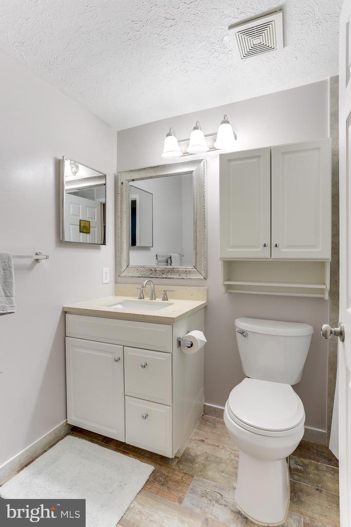 15715 BUCK LN, DUMFRIES, Virginia 22025, 5 Bedrooms Bedrooms, ,3 BathroomsBathrooms,Residential,For sale,15715 BUCK LN,VAPW2098038 MLS # VAPW2098038