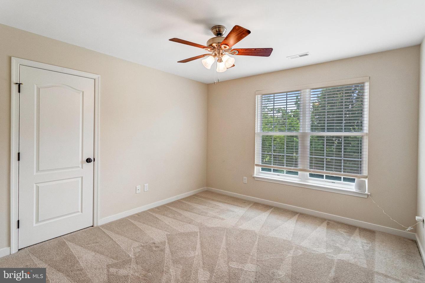 5 CHET ATKINS CT, FREDERICKSBURG, Virginia 22405, 5 Bedrooms Bedrooms, ,3 BathroomsBathrooms,Residential,For sale,5 CHET ATKINS CT,VAST2040346 MLS # VAST2040346
