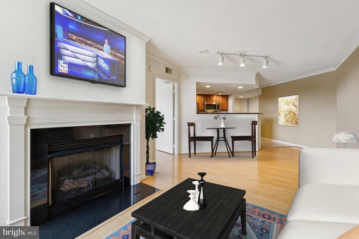 2220 FAIRFAX DR #309, ARLINGTON, Virginia 22201, 1 Bedroom Bedrooms, 4 Rooms Rooms,1 BathroomBathrooms,Residential,For sale,2220 FAIRFAX DR #309,VAAR2060082 MLS # VAAR2060082