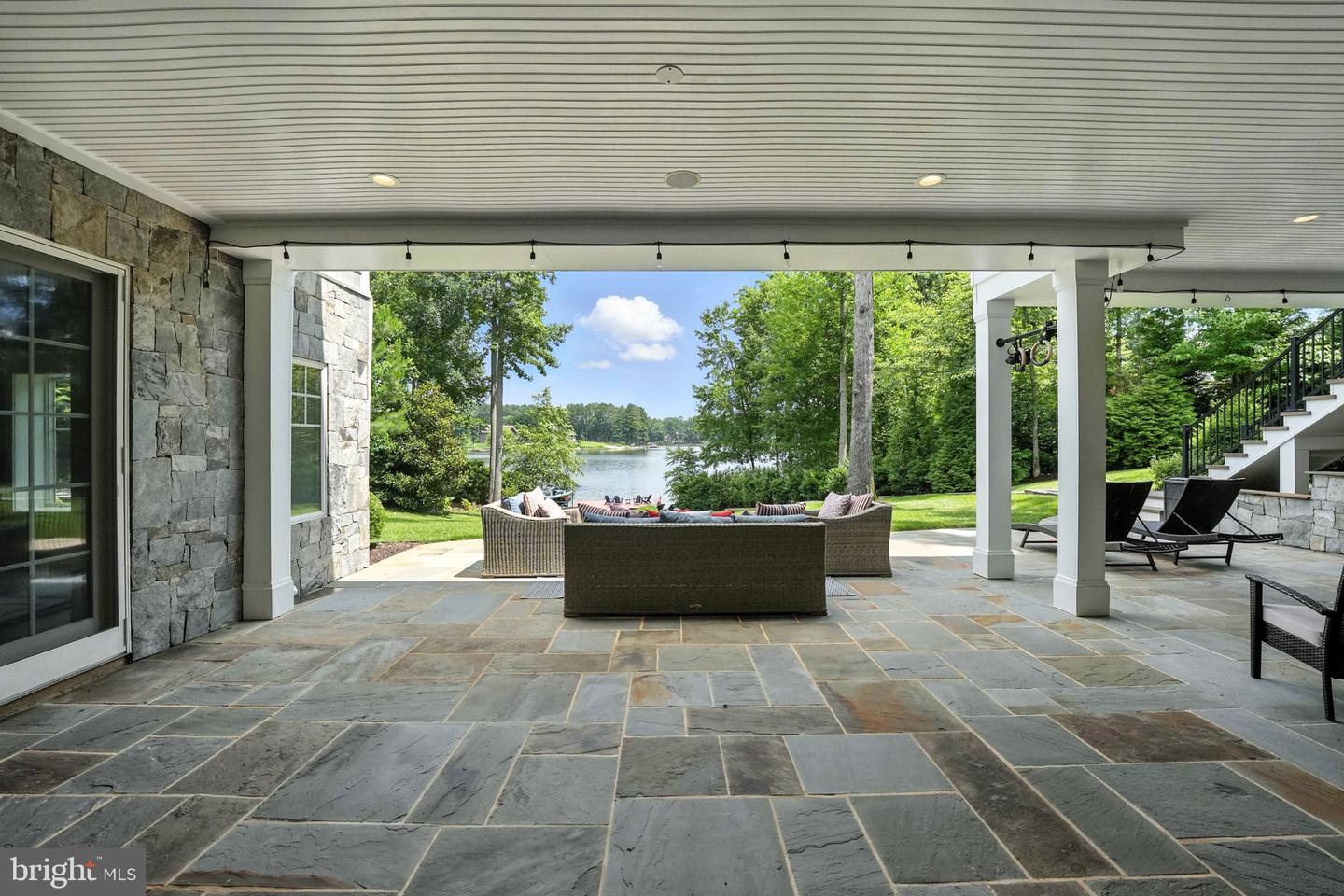 11109 VANDERBILT COVE, SPOTSYLVANIA, Virginia 22551, 5 Bedrooms Bedrooms, ,6 BathroomsBathrooms,Residential,For sale,11109 VANDERBILT COVE,VASP2034506 MLS # VASP2034506