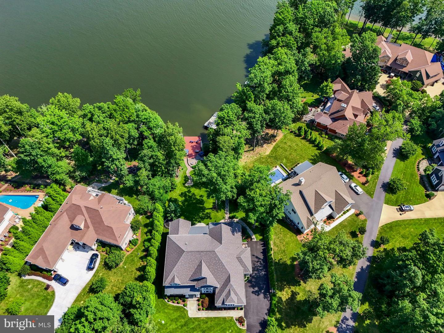 11109 VANDERBILT COVE, SPOTSYLVANIA, Virginia 22551, 5 Bedrooms Bedrooms, ,6 BathroomsBathrooms,Residential,For sale,11109 VANDERBILT COVE,VASP2034506 MLS # VASP2034506