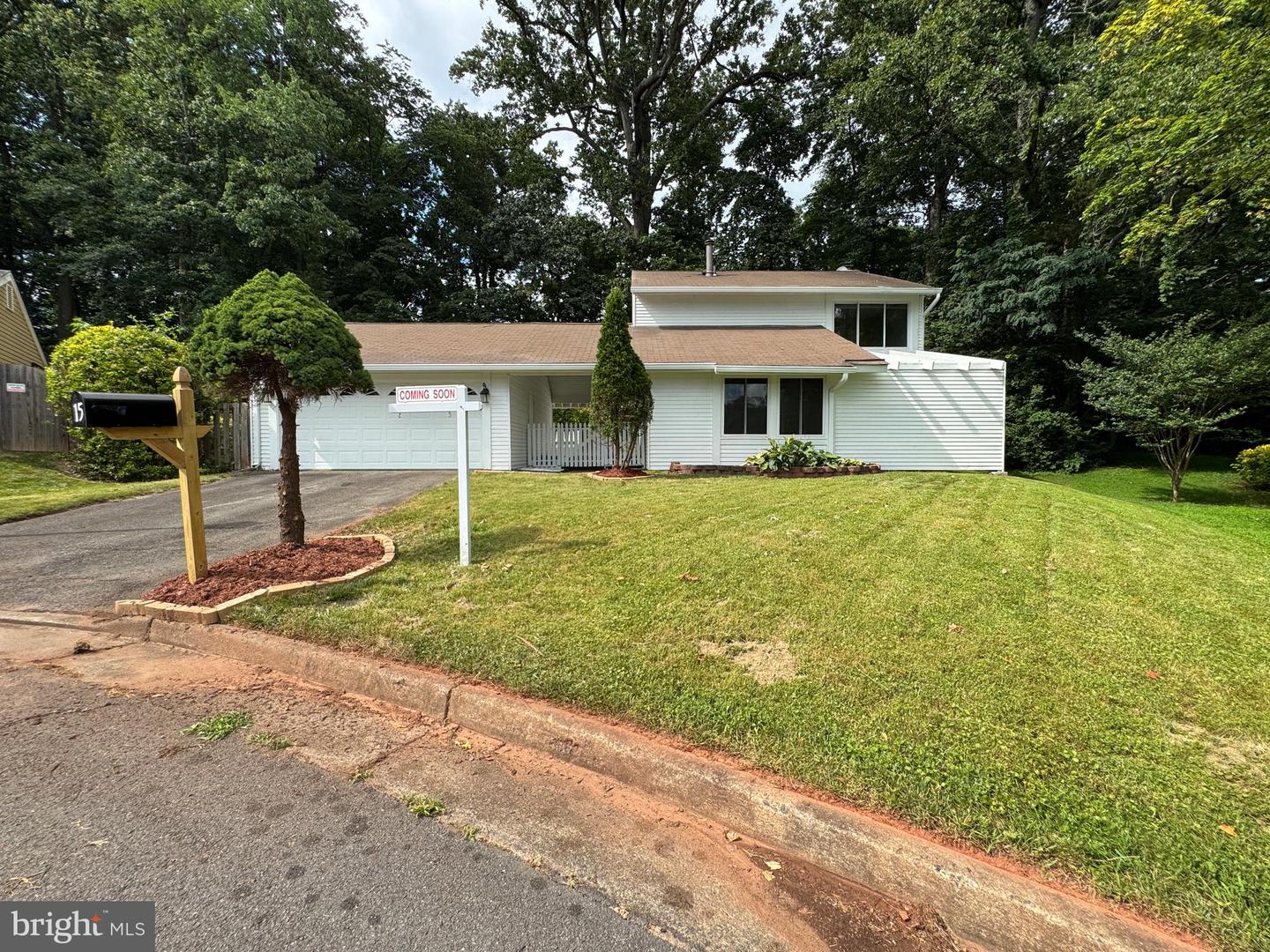 15 GREENFIELD CT, STERLING, Virginia 20164, 4 Bedrooms Bedrooms, ,2 BathroomsBathrooms,Residential,For sale,15 GREENFIELD CT,VALO2101370 MLS # VALO2101370