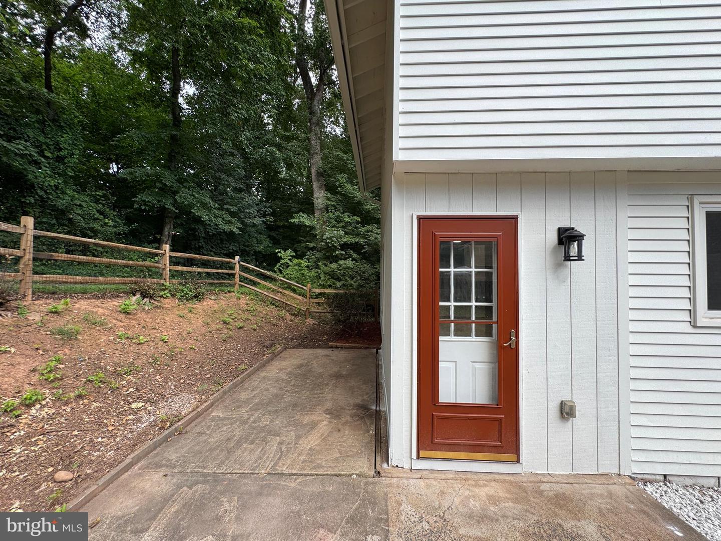 15 GREENFIELD CT, STERLING, Virginia 20164, 4 Bedrooms Bedrooms, ,2 BathroomsBathrooms,Residential,For sale,15 GREENFIELD CT,VALO2101370 MLS # VALO2101370