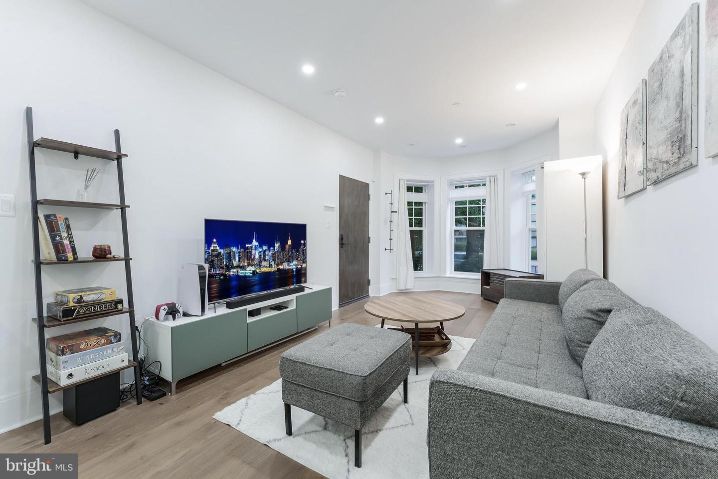 3317 16TH ST NW #2, WASHINGTON, District Of Columbia 20010, 2 Bedrooms Bedrooms, ,2 BathroomsBathrooms,Residential,For sale,3317 16TH ST NW #2,DCDC2209310 MLS # DCDC2209310 3317 16TH ST NW #2, WASHINGTON, District Of Columbia 20010, 2 Bedrooms Bedrooms, ,2 BathroomsBathrooms,Residential,For sale,3317 16TH ST NW #2,DCDC2209310 MLS # DCDC2209310