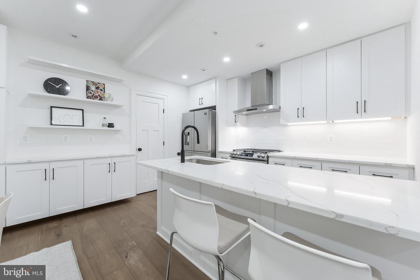 3317 16TH ST NW #2, WASHINGTON, District Of Columbia 20010, 2 Bedrooms Bedrooms, ,2 BathroomsBathrooms,Residential,For sale,3317 16TH ST NW #2,DCDC2209310 MLS # DCDC2209310 3317 16TH ST NW #2, WASHINGTON, District Of Columbia 20010, 2 Bedrooms Bedrooms, ,2 BathroomsBathrooms,Residential,For sale,3317 16TH ST NW #2,DCDC2209310 MLS # DCDC2209310