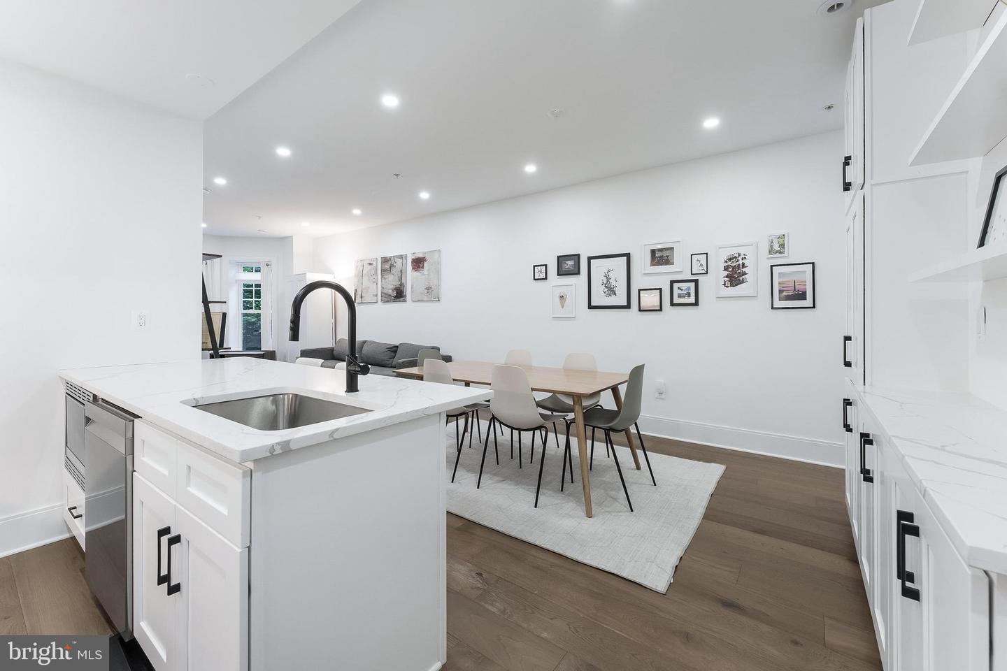 3317 16TH ST NW #2, WASHINGTON, District Of Columbia 20010, 2 Bedrooms Bedrooms, ,2 BathroomsBathrooms,Residential,For sale,3317 16TH ST NW #2,DCDC2209310 MLS # DCDC2209310 3317 16TH ST NW #2, WASHINGTON, District Of Columbia 20010, 2 Bedrooms Bedrooms, ,2 BathroomsBathrooms,Residential,For sale,3317 16TH ST NW #2,DCDC2209310 MLS # DCDC2209310