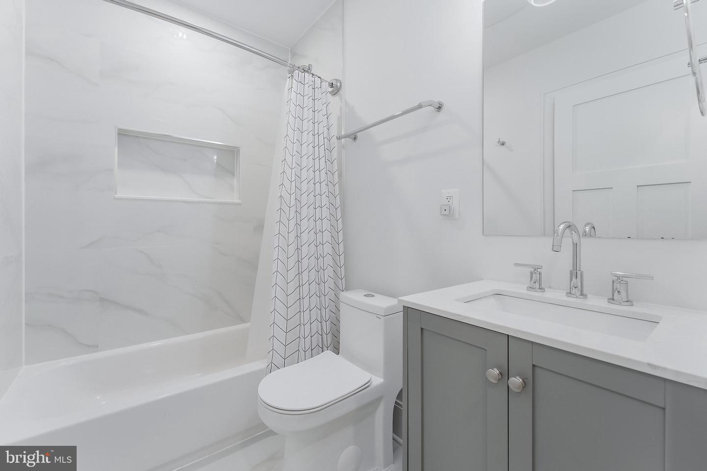 3317 16TH ST NW #2, WASHINGTON, District Of Columbia 20010, 2 Bedrooms Bedrooms, ,2 BathroomsBathrooms,Residential,For sale,3317 16TH ST NW #2,DCDC2209310 MLS # DCDC2209310 3317 16TH ST NW #2, WASHINGTON, District Of Columbia 20010, 2 Bedrooms Bedrooms, ,2 BathroomsBathrooms,Residential,For sale,3317 16TH ST NW #2,DCDC2209310 MLS # DCDC2209310