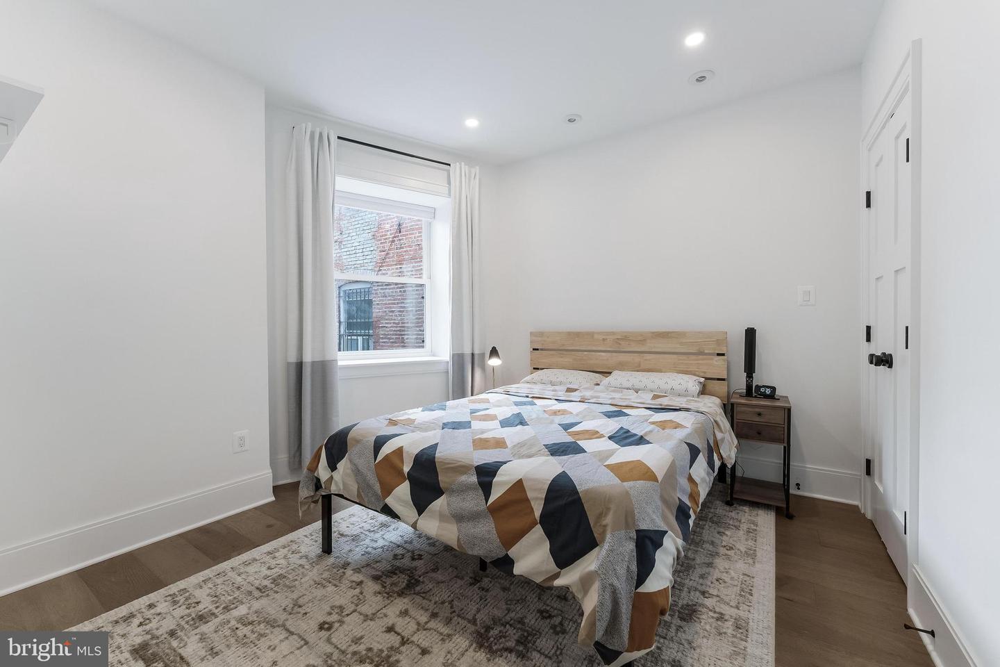 3317 16TH ST NW #2, WASHINGTON, District Of Columbia 20010, 2 Bedrooms Bedrooms, ,2 BathroomsBathrooms,Residential,For sale,3317 16TH ST NW #2,DCDC2209310 MLS # DCDC2209310 3317 16TH ST NW #2, WASHINGTON, District Of Columbia 20010, 2 Bedrooms Bedrooms, ,2 BathroomsBathrooms,Residential,For sale,3317 16TH ST NW #2,DCDC2209310 MLS # DCDC2209310