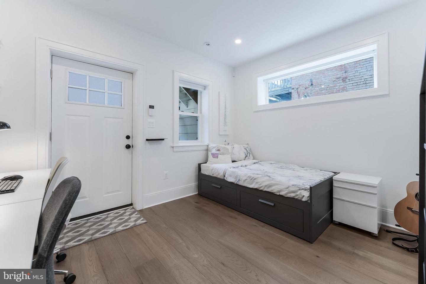 3317 16TH ST NW #2, WASHINGTON, District Of Columbia 20010, 2 Bedrooms Bedrooms, ,2 BathroomsBathrooms,Residential,For sale,3317 16TH ST NW #2,DCDC2209310 MLS # DCDC2209310 3317 16TH ST NW #2, WASHINGTON, District Of Columbia 20010, 2 Bedrooms Bedrooms, ,2 BathroomsBathrooms,Residential,For sale,3317 16TH ST NW #2,DCDC2209310 MLS # DCDC2209310